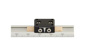 drylin® N stop motion measuring system with visual scale on the rail