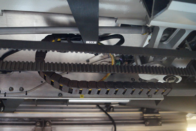 Câble chainflex® CFSPECIAL.414 avec une chaîne porte-câbles