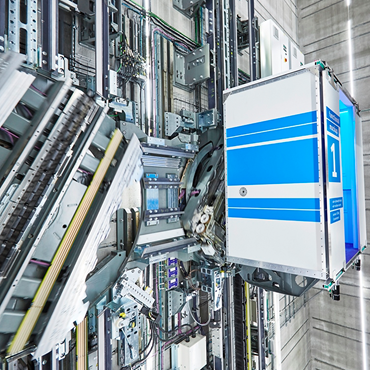 Eléments de glissement imprimés dans un ascenseur sans câble