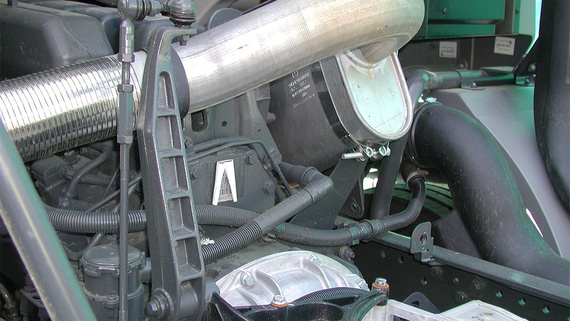 Swing arm bearing of gear shift