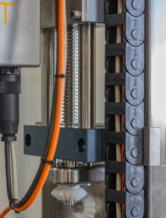 Chaîne porte-câbles de la série E14