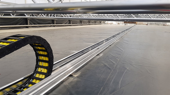 Chaînes porte-câbles readychain avec des câbles chainflex