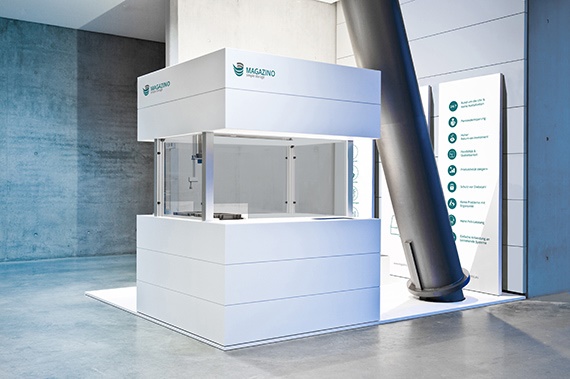 Système d'entraînement dans un poste de préparation de commandes