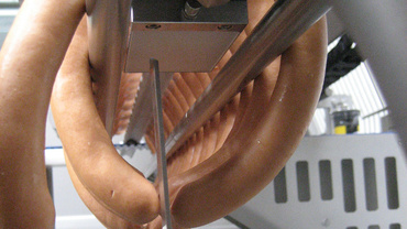 Knife guidance linear guides