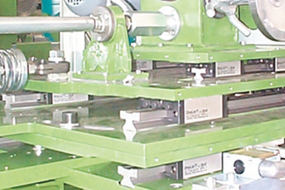 drylin® T dans une ponceuse