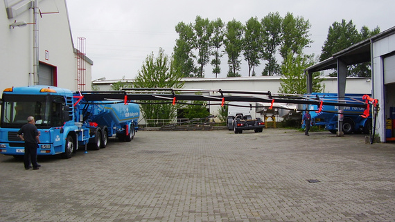 Camion d'avitaillement en carburant