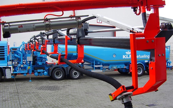 Véhicule avitailleur