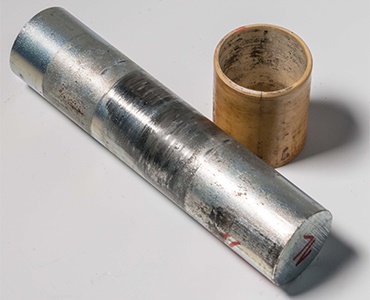 iglidur® Q2 sur un arbre galvanisé