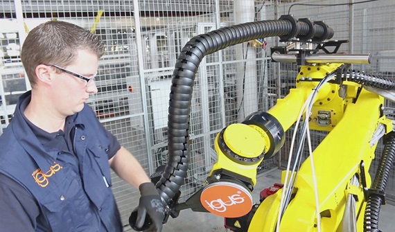 Service montage triflex