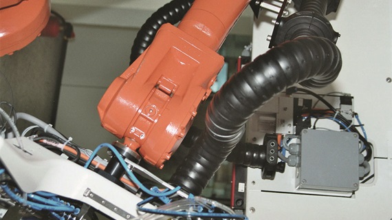 Gripper with triflex R energy chain