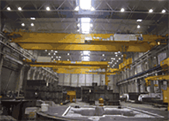 indoor crane in a foundry